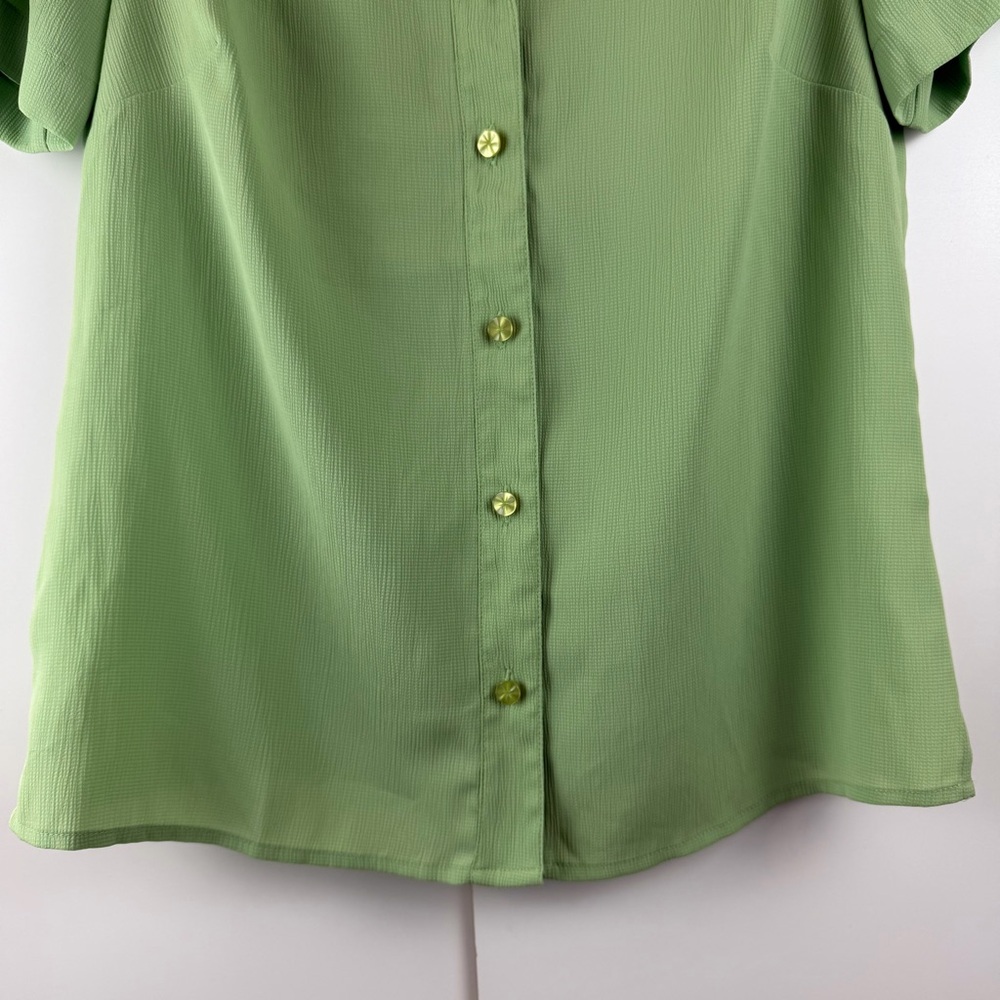 Jaclyn Smith Vintage Button Down Blouse - Picture 4 of 6